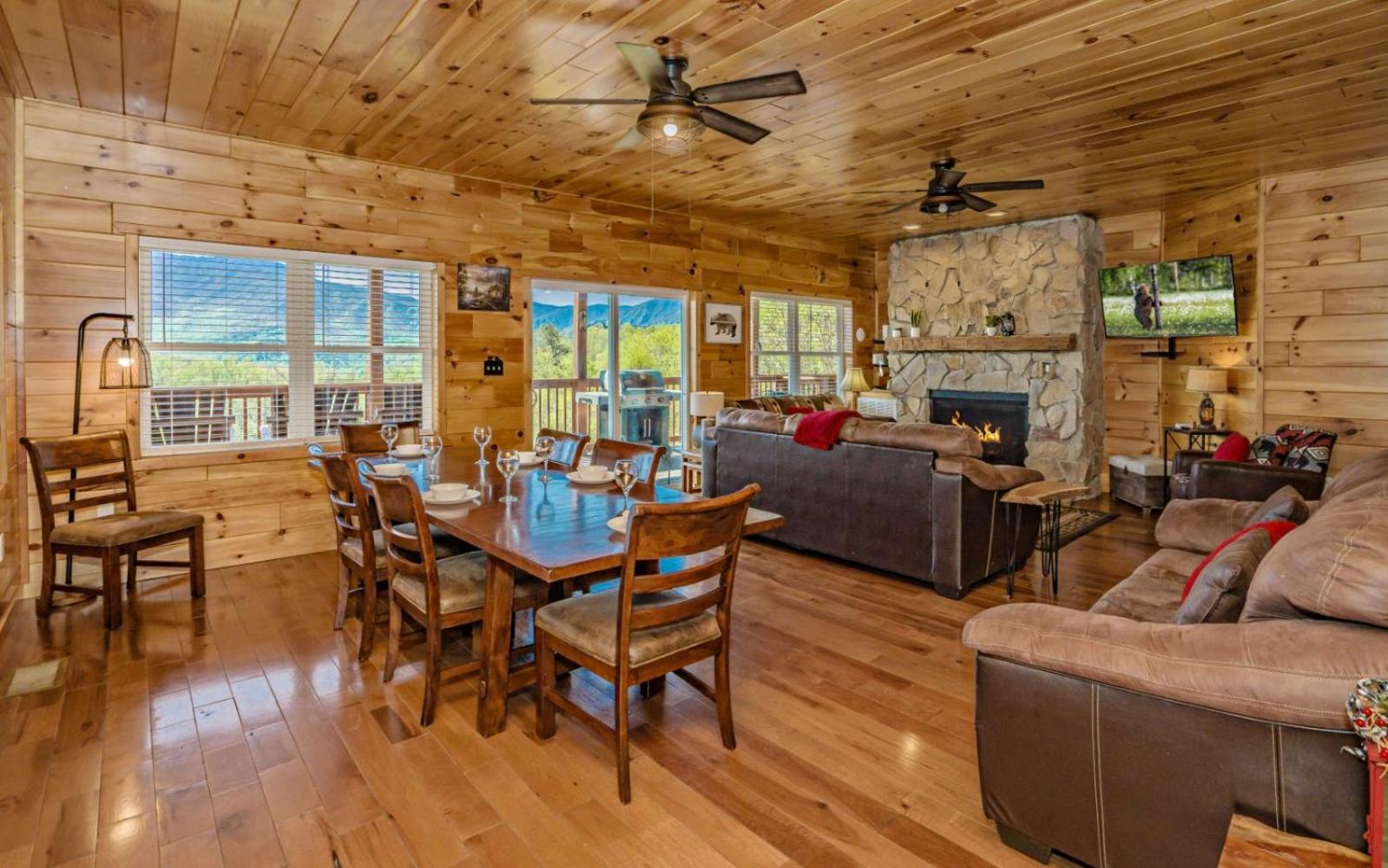 Beartastic Mountain View Lodge Gatlinburg Ngoại thất bức ảnh