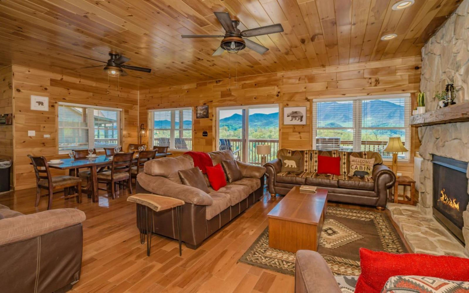 Beartastic Mountain View Lodge Gatlinburg Ngoại thất bức ảnh